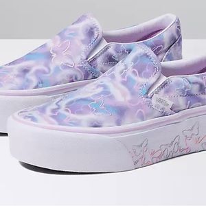 CLASSIC SLIP-ON STACKFORM SHOE BUTTERFLY DREAMS